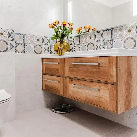 Mennica Patronus 아파트 *