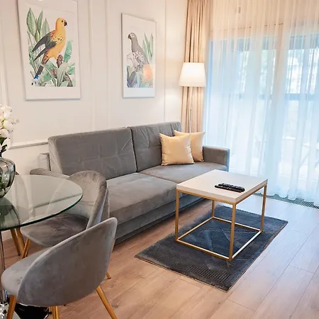 Mennica Patronus Apartment Warsaw
