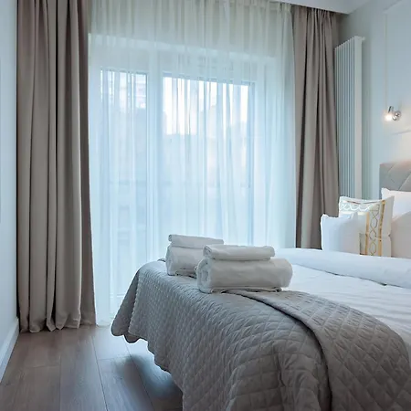 Apartment Mennica Patronus Warsaw
