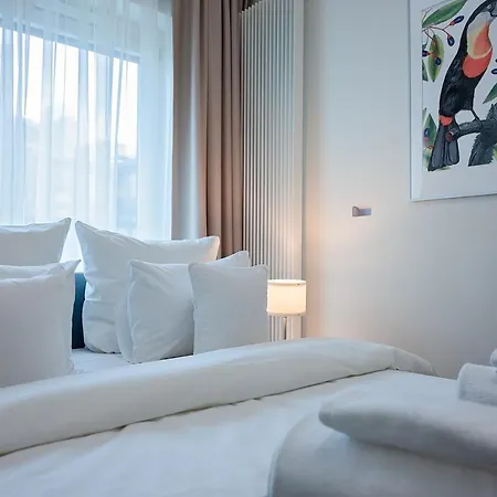 Appartement Mennica Patronus Warschau