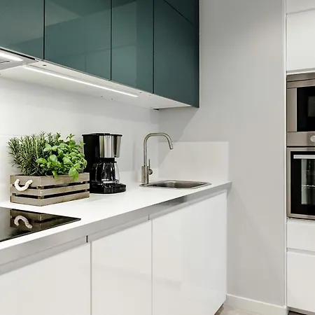 Mennica Patronus شقة